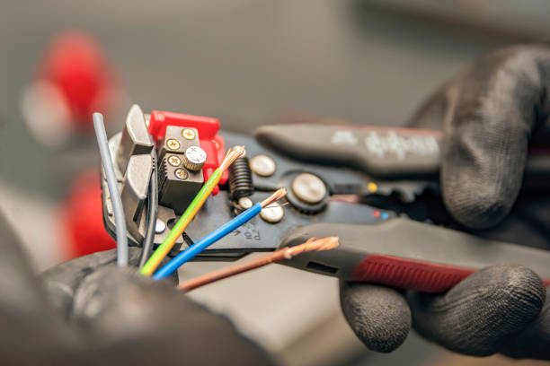 Best Licensed Electrician  in Auburn, GA